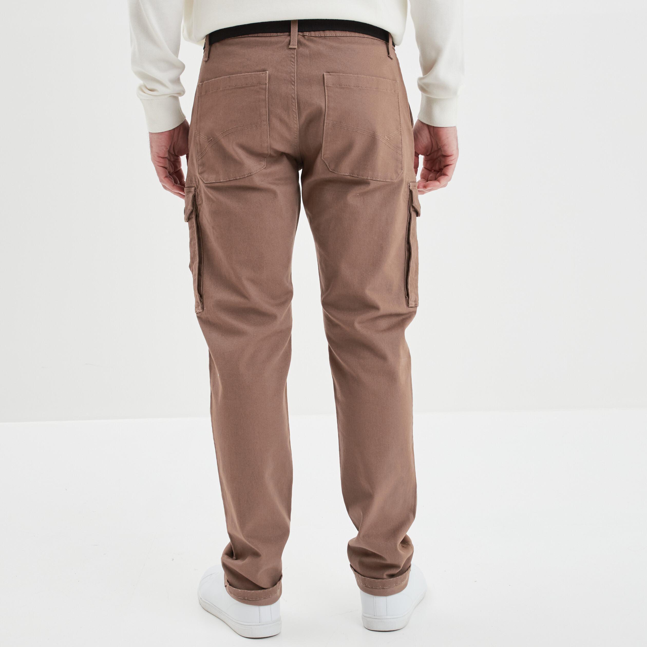 Pantalon cargo regular ceinturé marron homme | La Halle