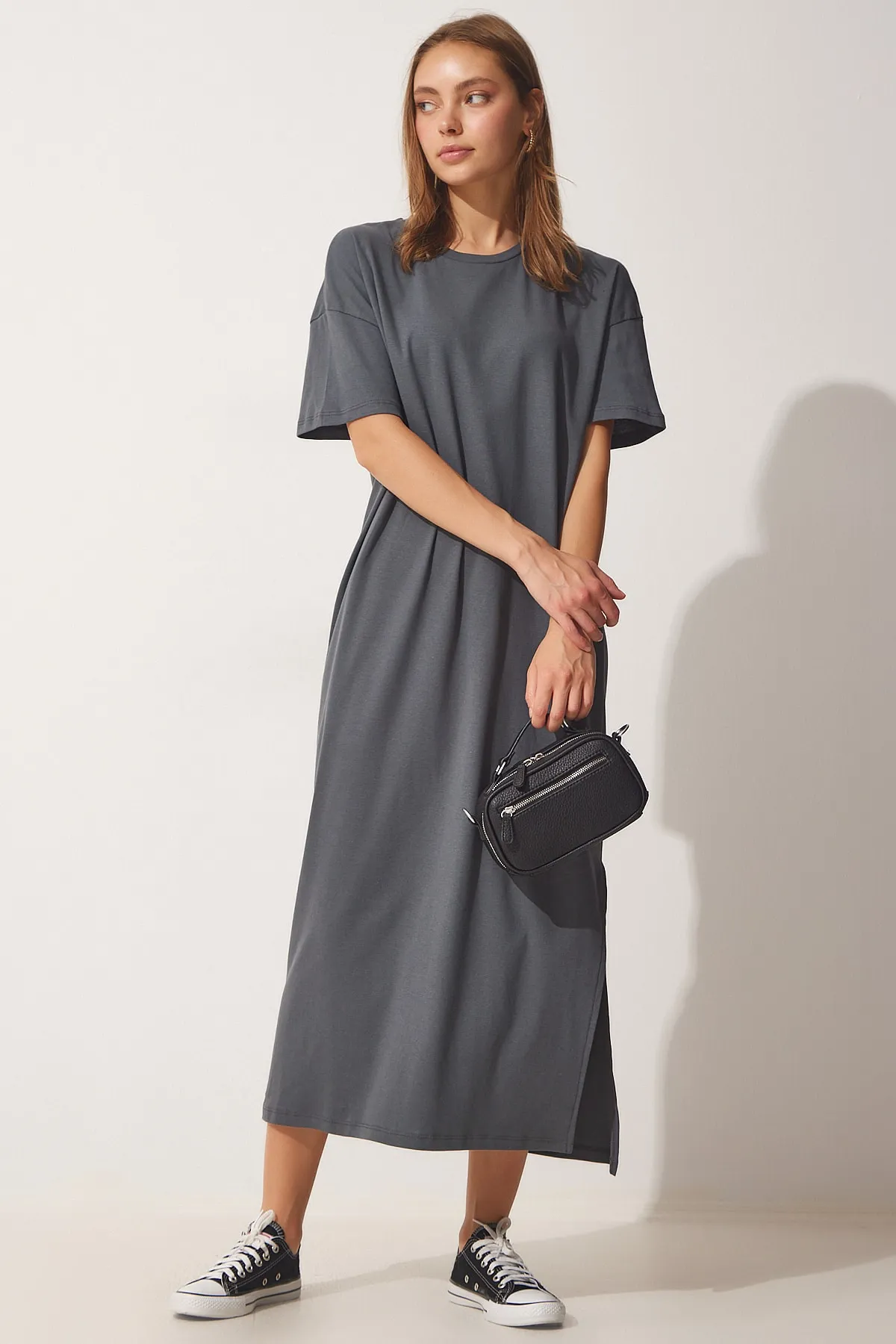 Happiness İstanbul  Damen-Sommerkleid aus gekämmter Baumwolle aus anthrazitfarbener Baumwolle UB00080