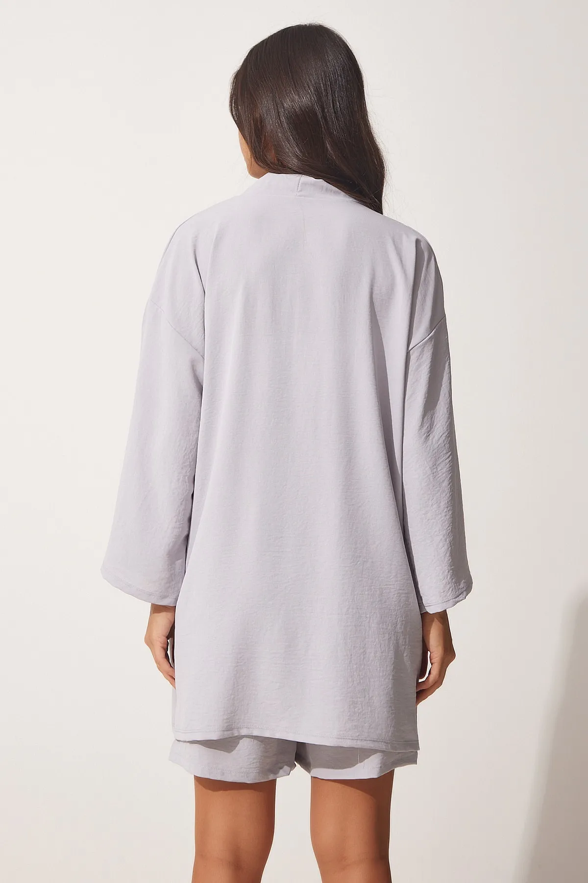 Happiness İstanbul  Graues fließendes Ayrobin Kimono-Shorts-Set für Damen DZ00053