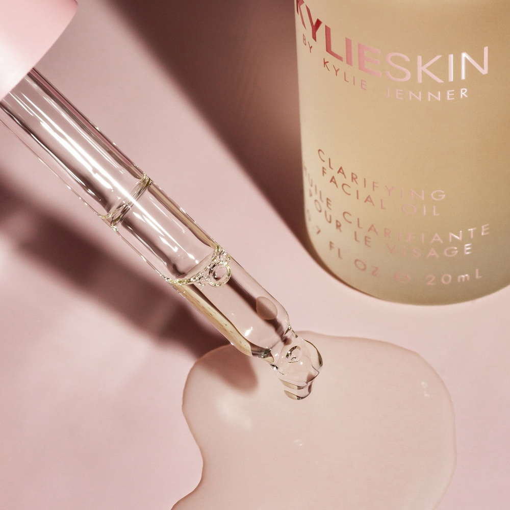 kylie by kylie jenner Kylie Skin Huile Clarifiante pour le visage Huile Clarifiante pour le visage