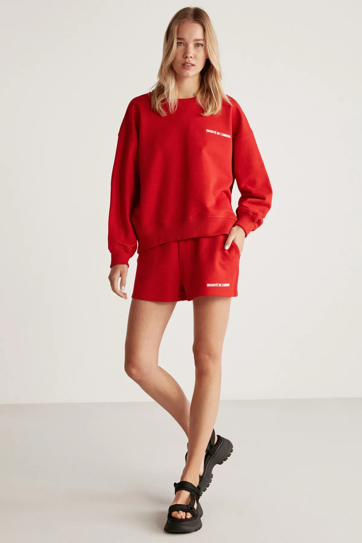 GRIMELANGE  Carrol bestickte rote Damenshorts mit elastischem Bund