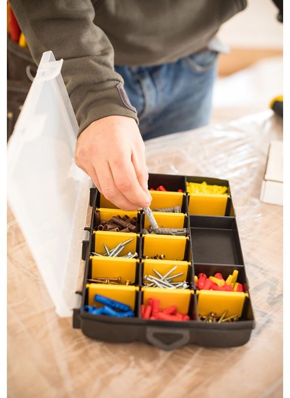 Stanley STST81680-1 ® Organizator de bază cu 17 compartimente
