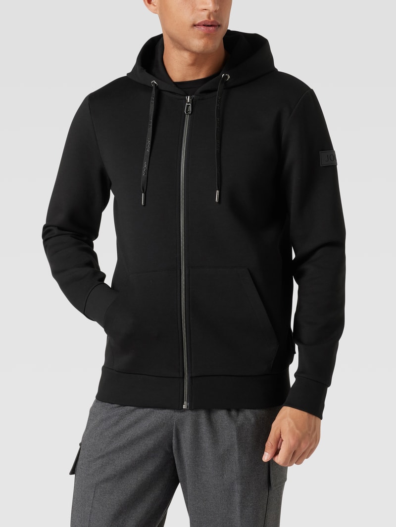 Sweatjacke mit Label-Detail in schwarz