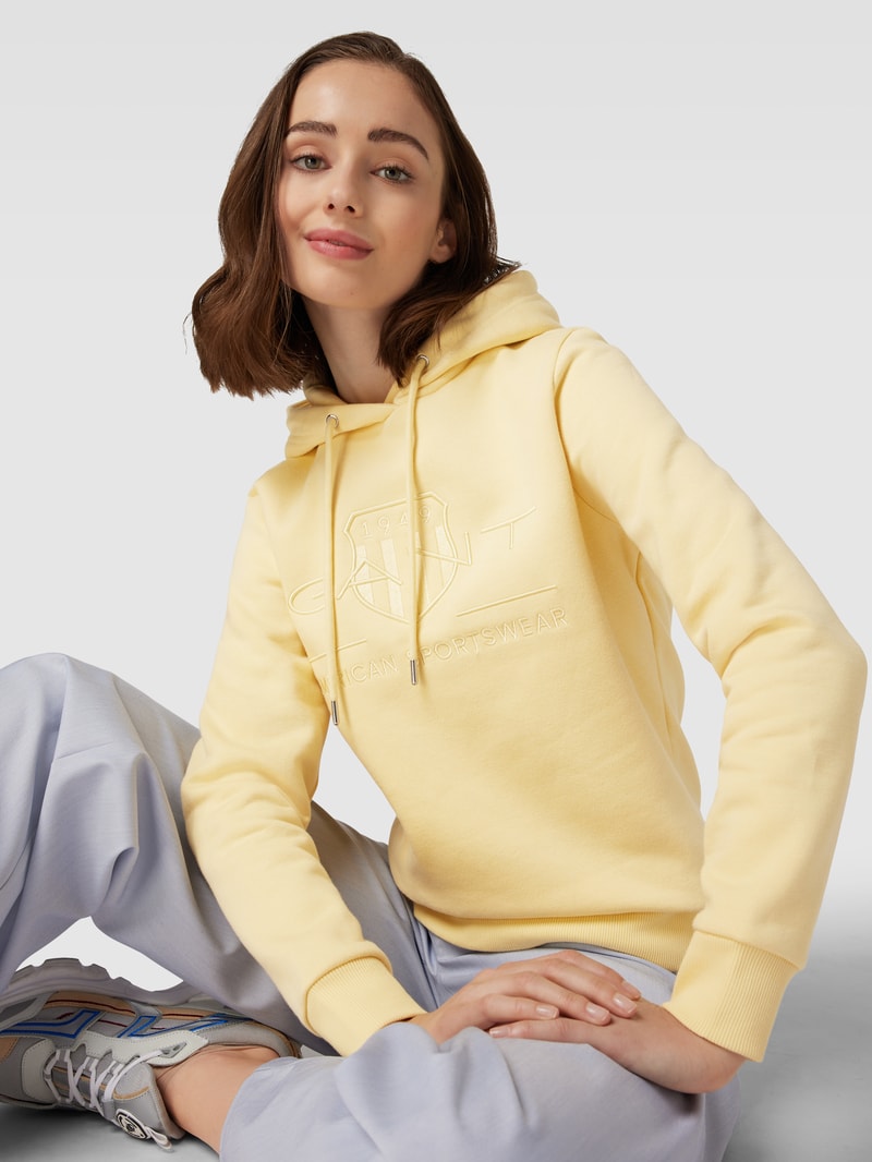 Hoodie mit Kapuze in hellgelb