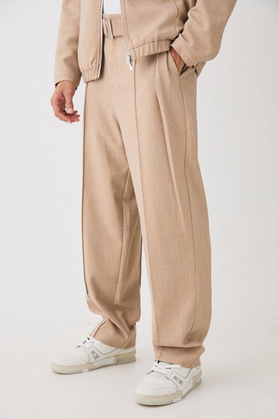 Lockere strukturierte Hose mit Gürtel