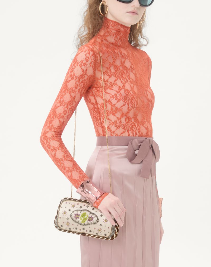 Valentino Garavani Carry Secrets Broderet Minaudiere
