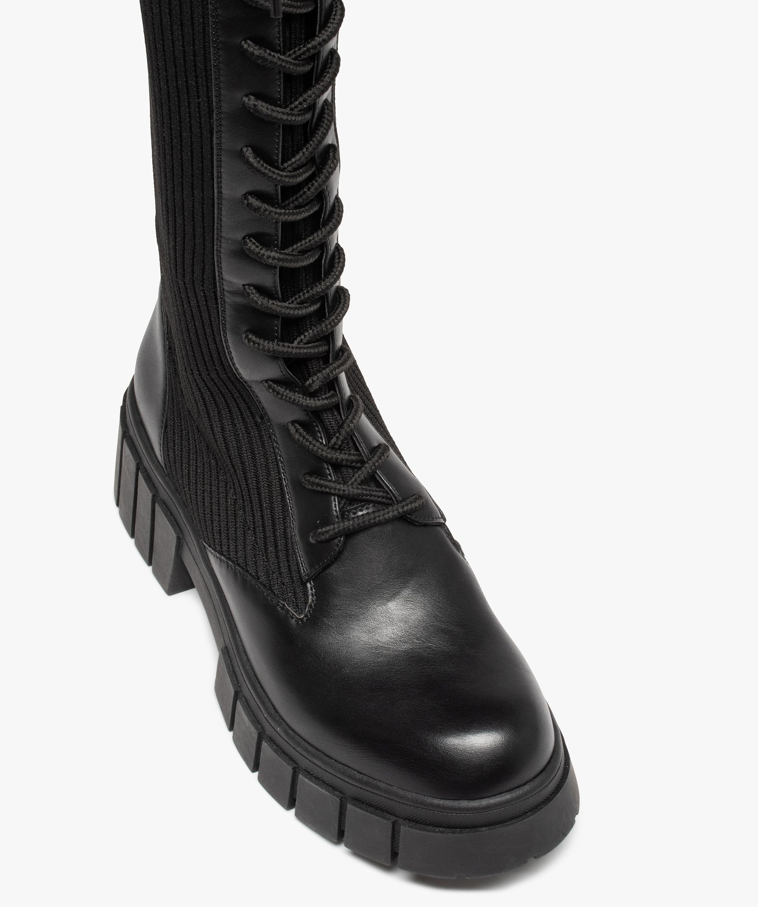 Bottes femme à semelle crantée et tige en maille noir | GEMO