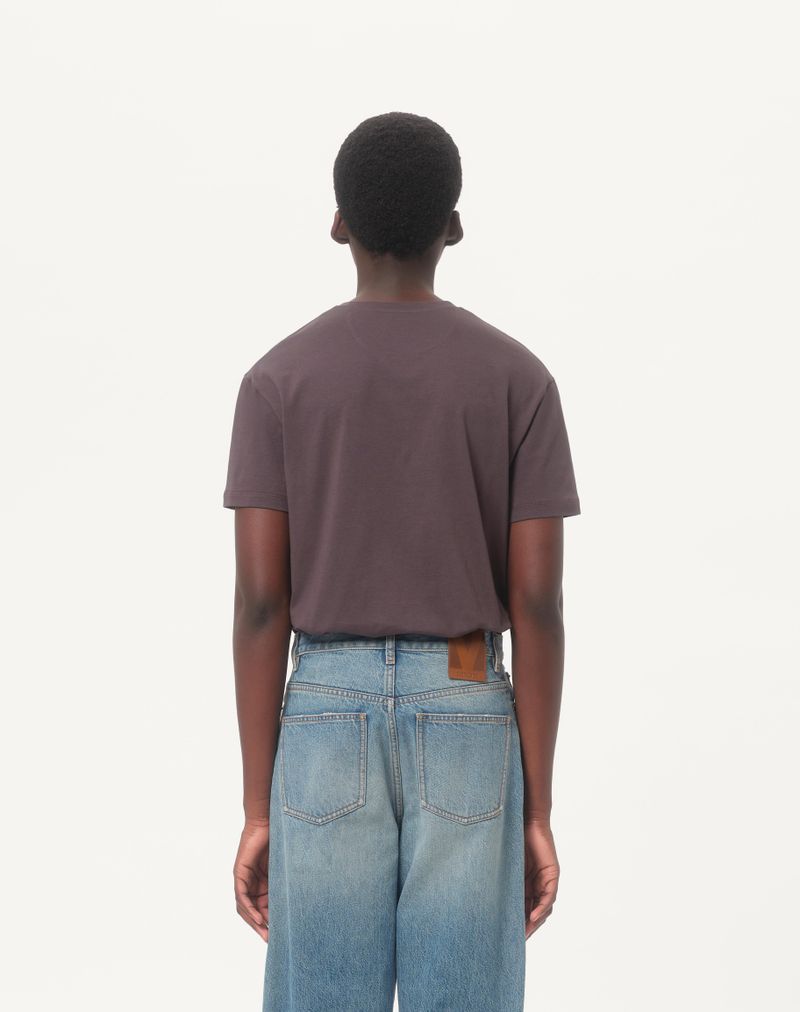 Camiseta de algodão com patch exclusivo Vlogo