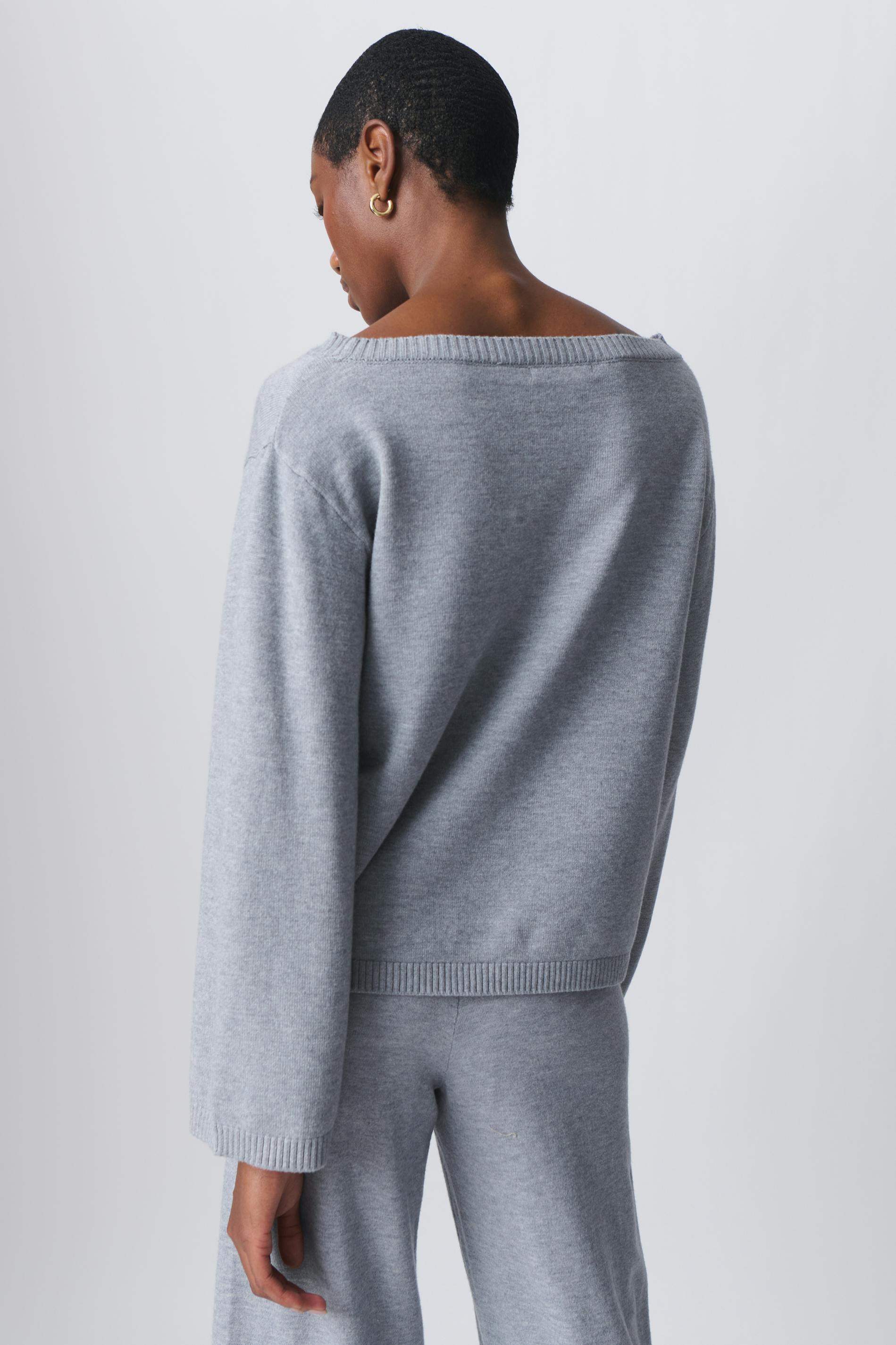 Knitted boatneck top