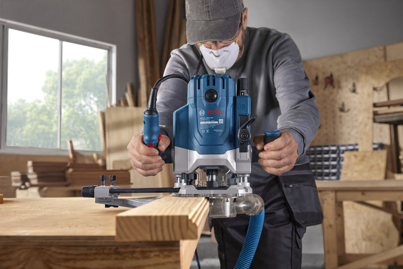Défonceuse Bosch bleue 0601627221 GOF20-12 en coffret L-Boxx