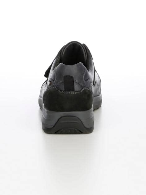 Klettslipper in harmonischer Farbkombination