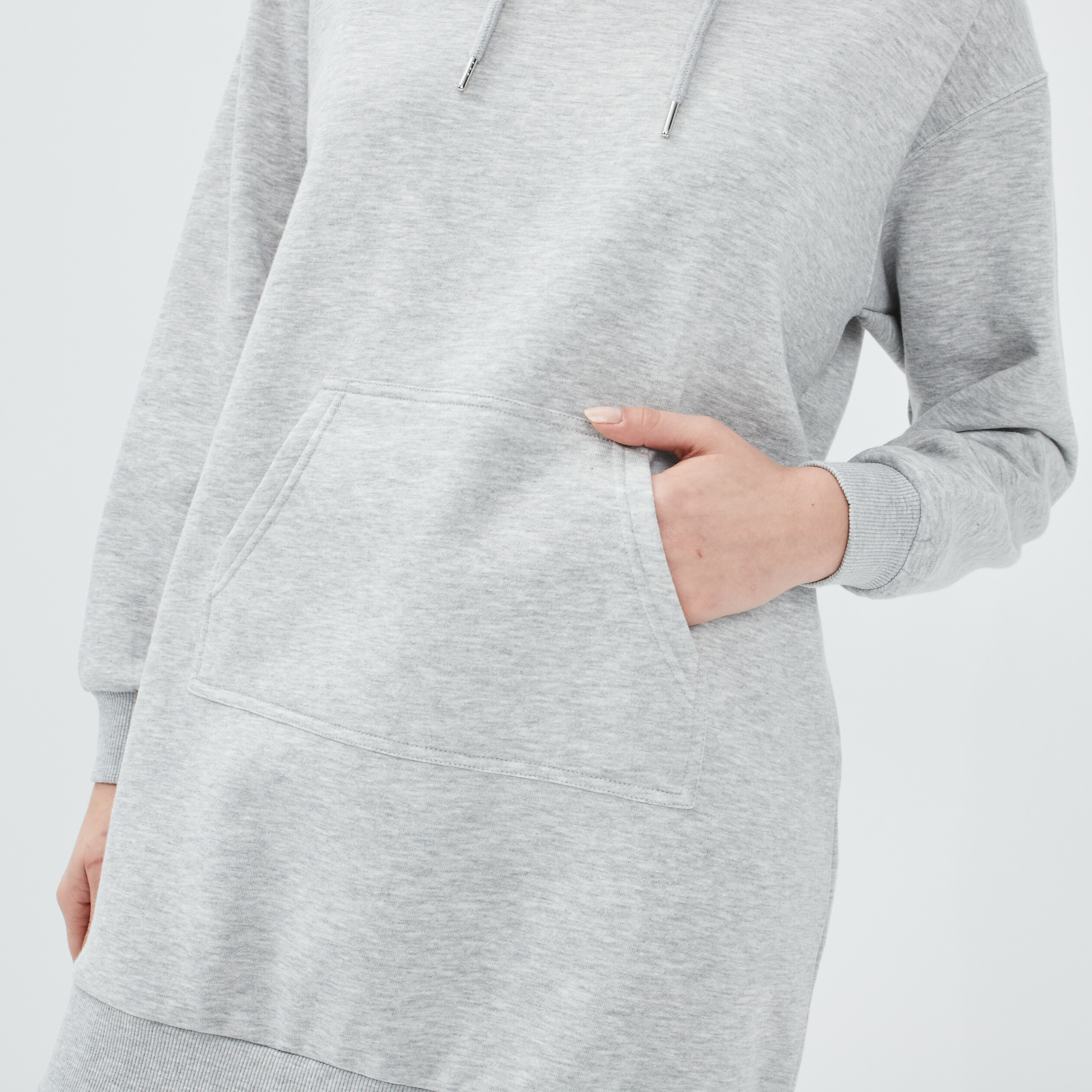 Robe sweat à capuche gris clair femme | La Halle