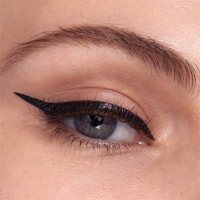 Hyper Easy Liquid Liner