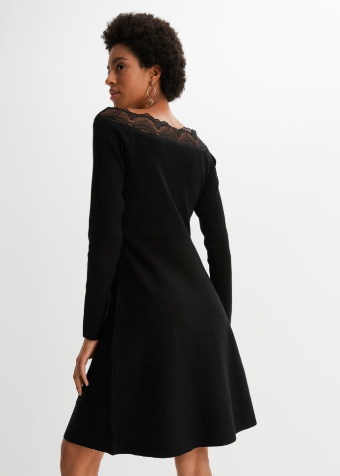 Strickkleid mit Spitze