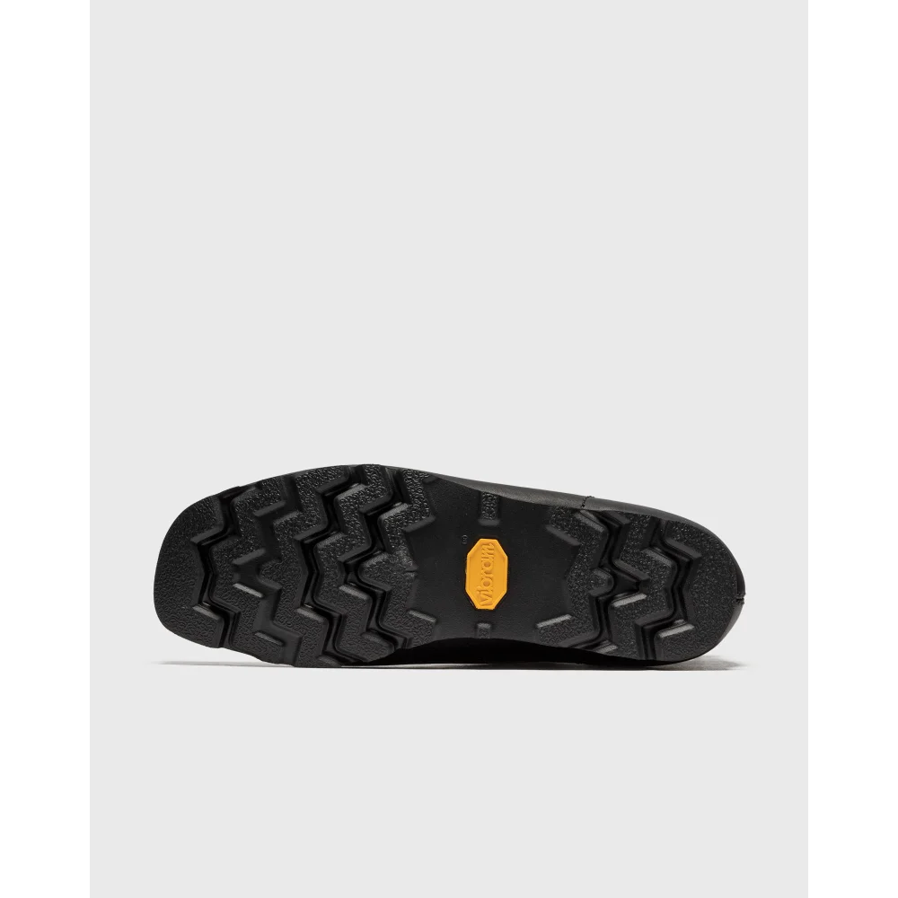 Clarks Wallabee BT GTX 26146260 / schwarz