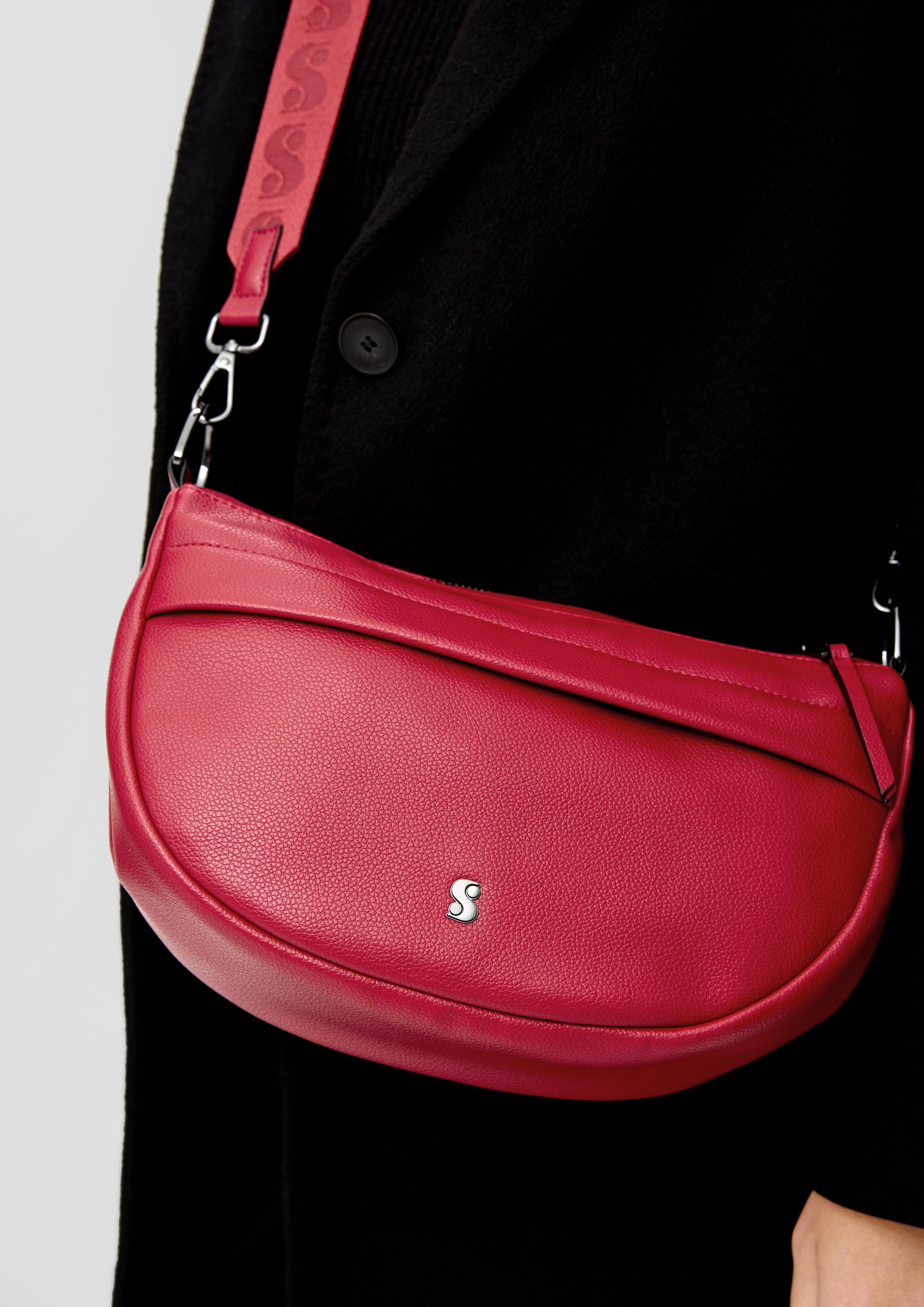 Crossbody Bag in Leder-Optik  2139226-3074