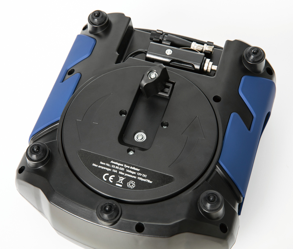 Analoger Mini-Kompressor von Norauto, 12V, 20L, 7bar  - ATU