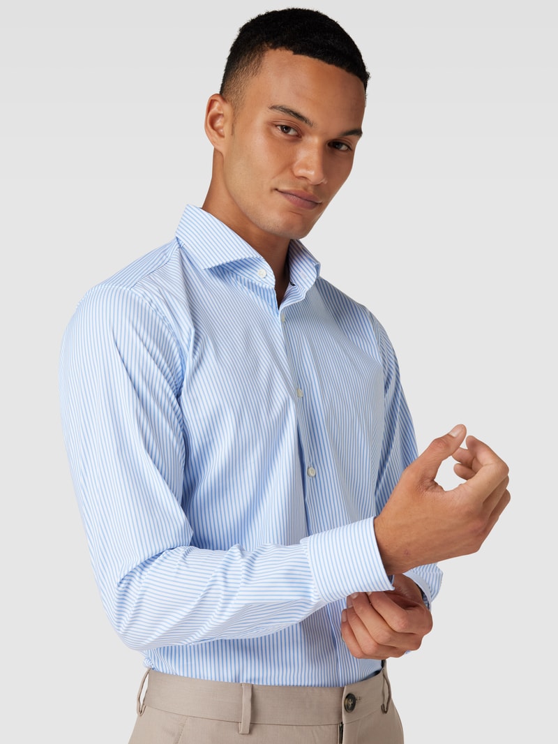 Business-Hemd mit Streifenmuster in bleu
