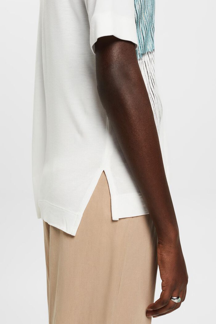 V-T-Shirt mit Metallic-Print aus Viskose