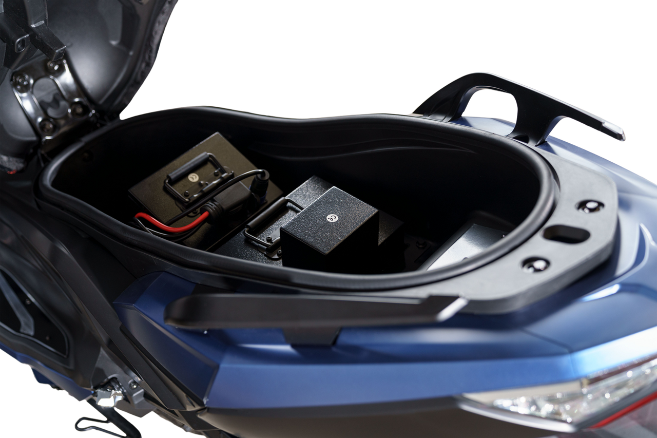 Stormborn Elektro-Motorrad ALEX R - 5kW Motor mit herausnehmbaren Akkus Mattblau / schwarz