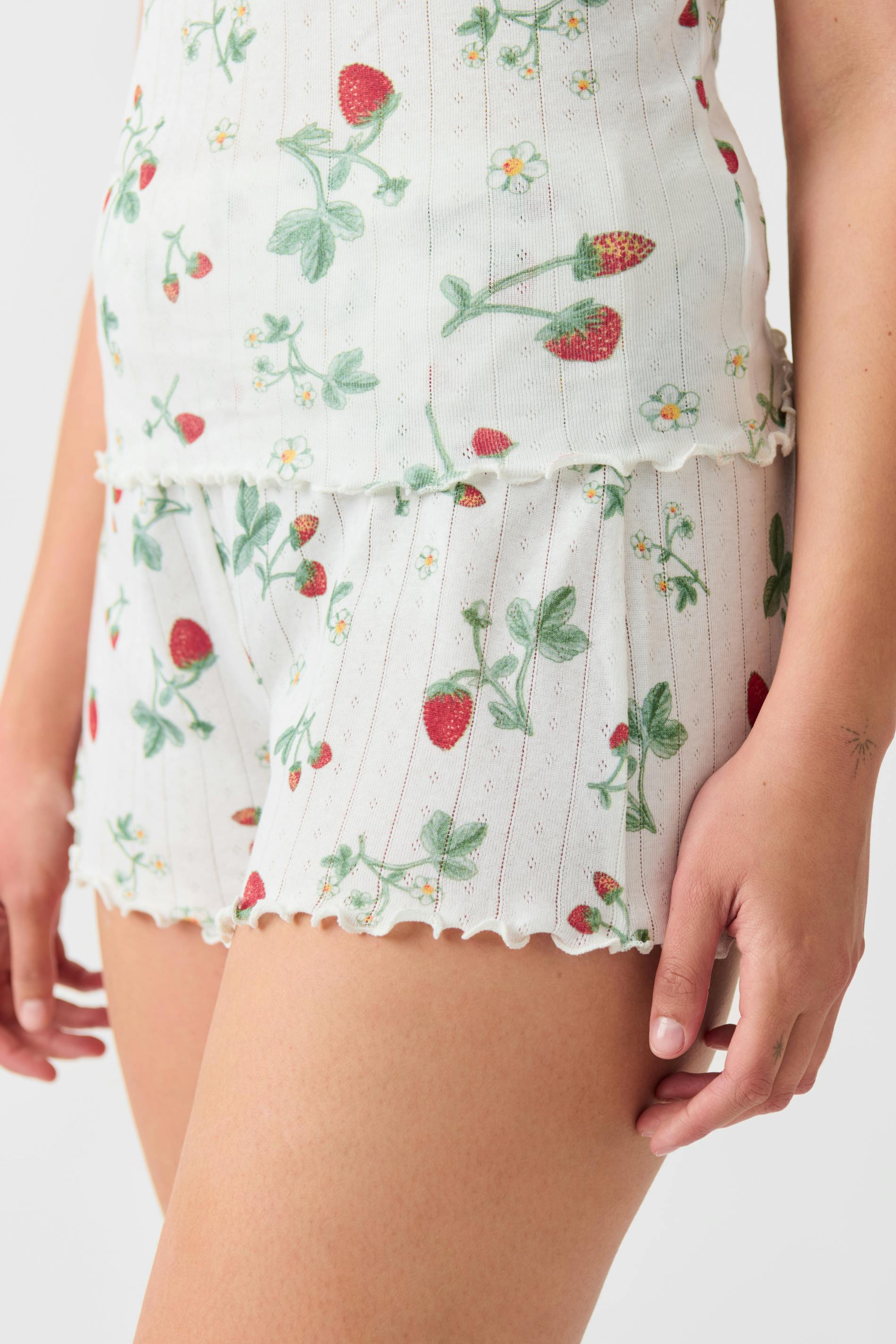 Pointelle shorts
