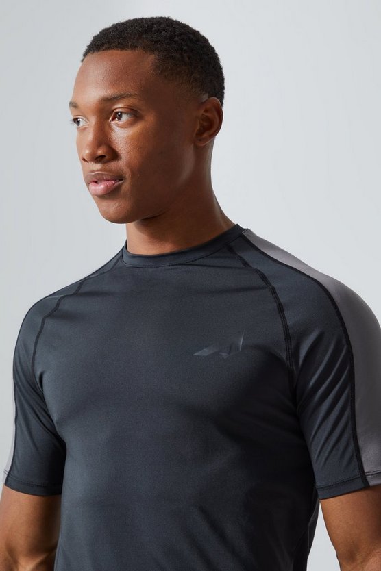 Active Colorblock schnell trocknendes T-Shirt