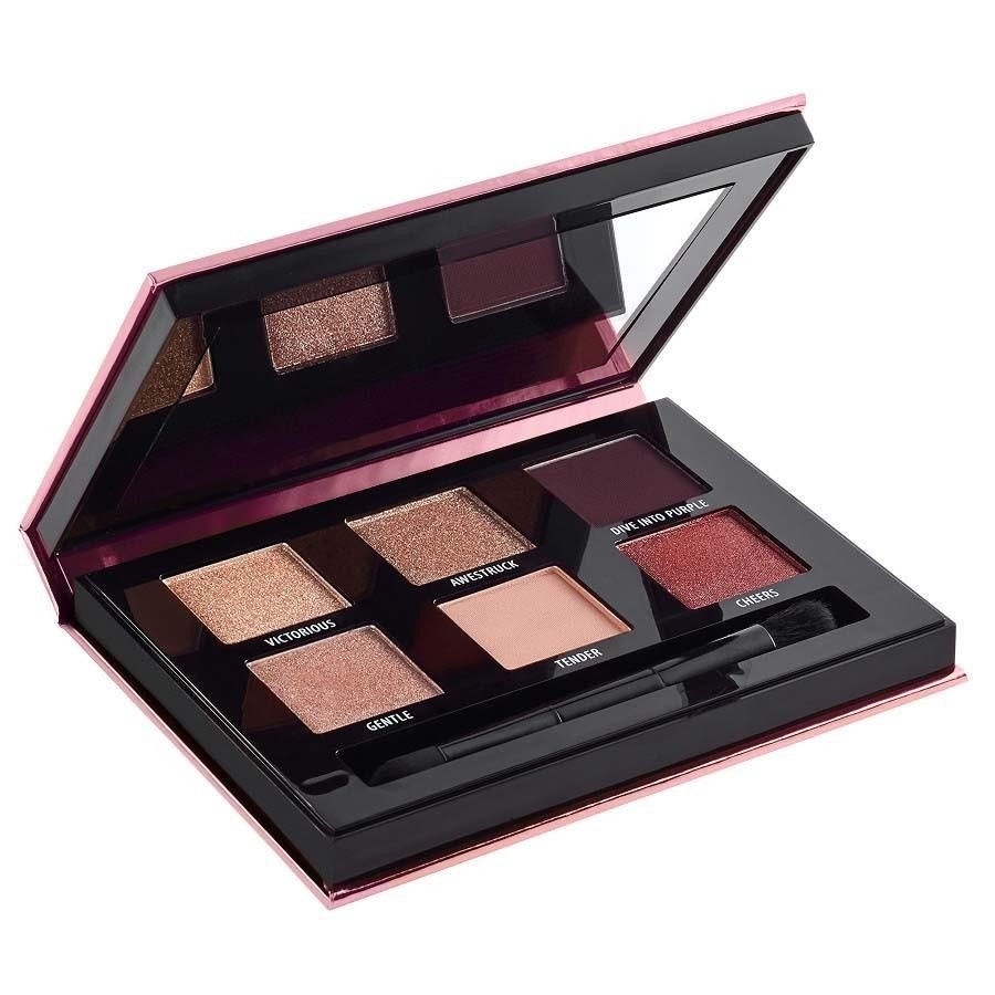 Pink Nudes Mini Eyeshadow Palette