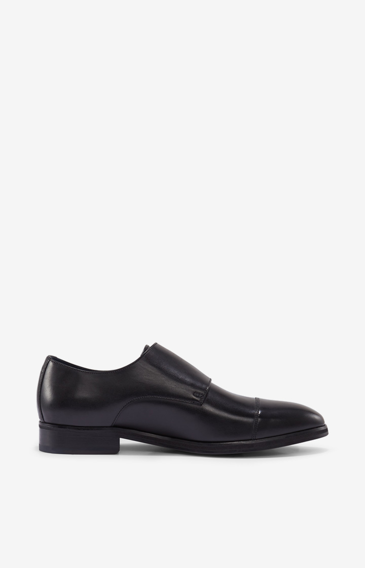 Monk Kleitos in Schwarz