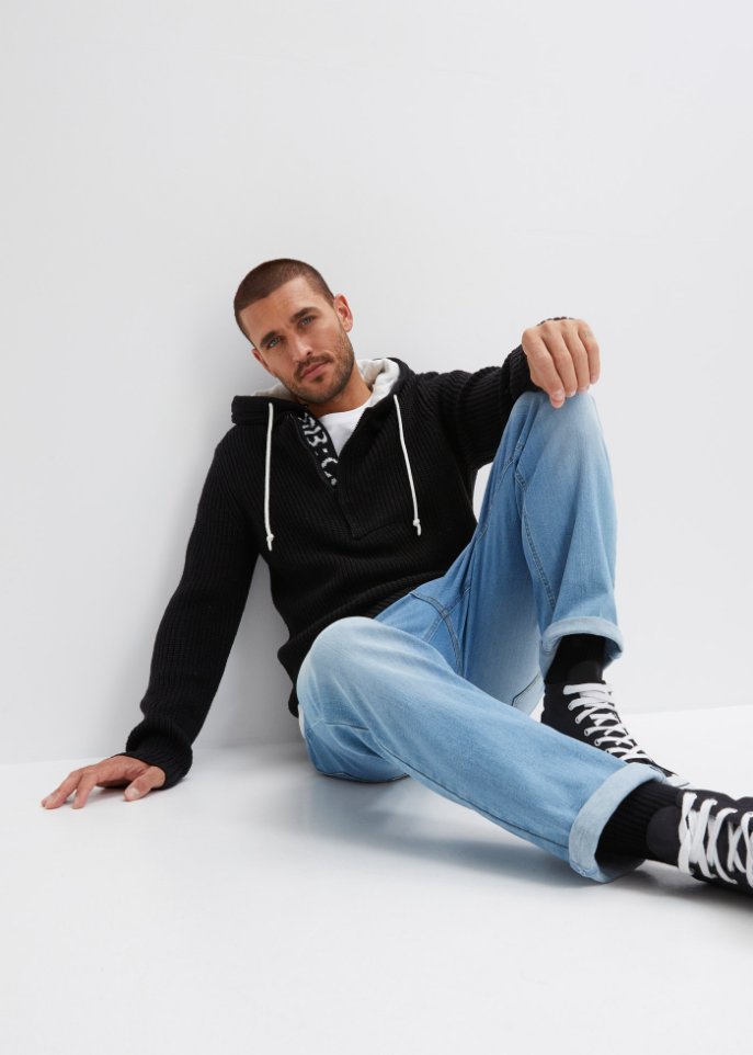 Pullover mit Kapuze