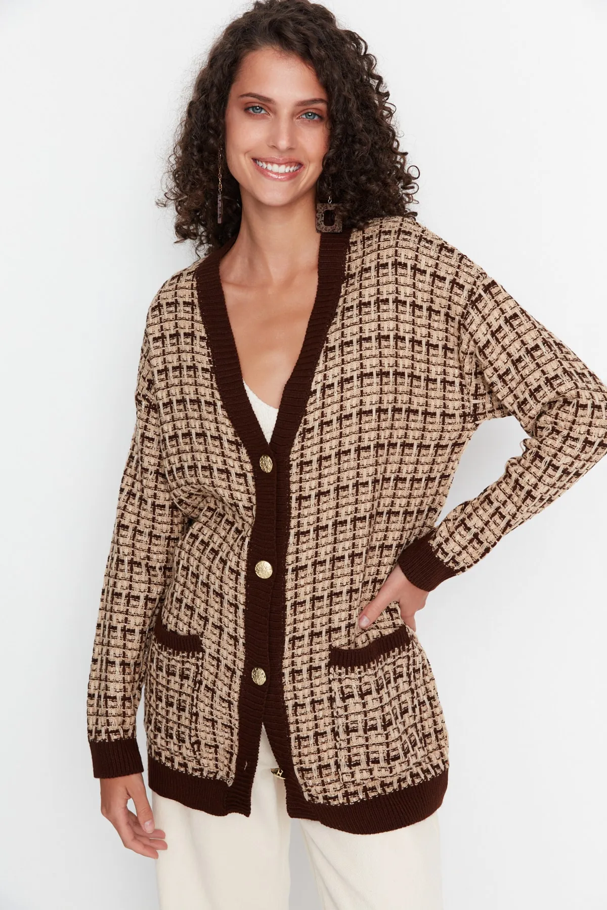 Trendyol Collection  Braune, weite Strickjacke in Tweed-Optik mit Glitzer TWOAW21HI0250