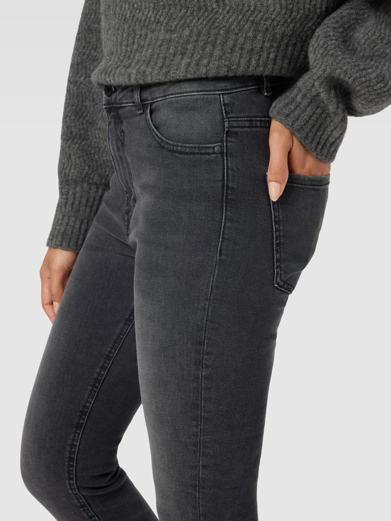 Skinny Jeans mit 5-Pocket-Design im Used-Look in schwarz