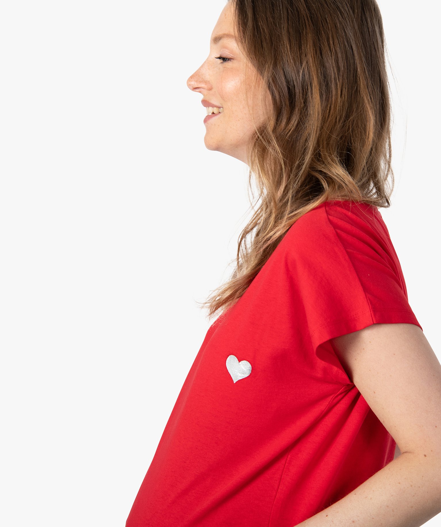 Tee-shirt de grossesse avec petit motif rouge | GEMO