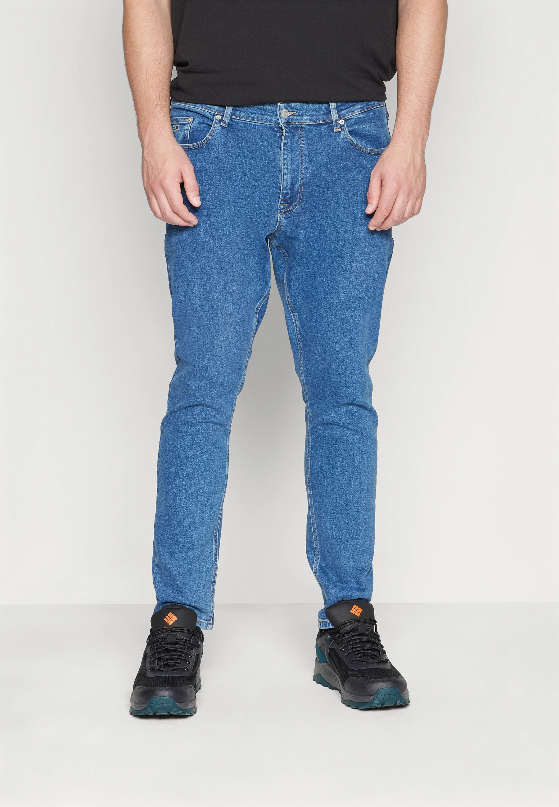 Tommy Jeans SCANTON PLUS - Vaqueros ajustados