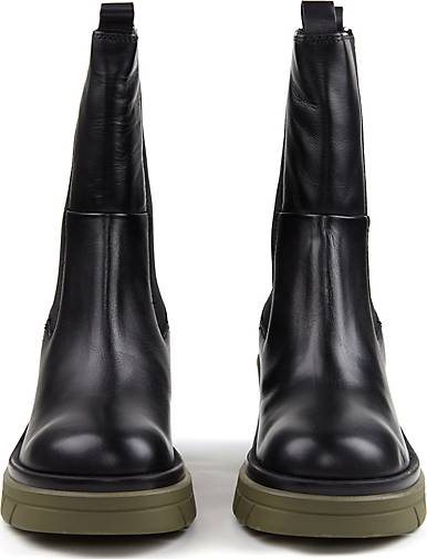 Another A Chelsea Boot