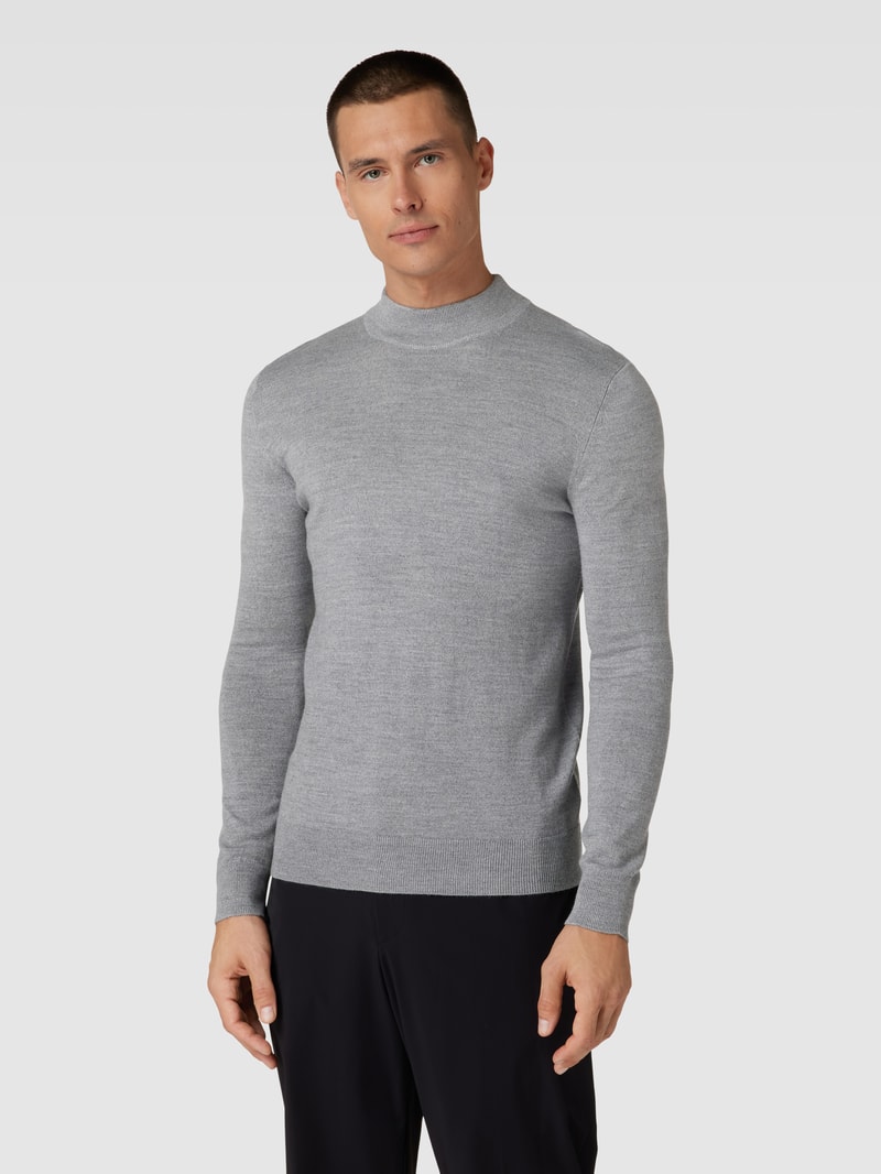 Strickpullover mit Rollkragen in hellgrau meliert