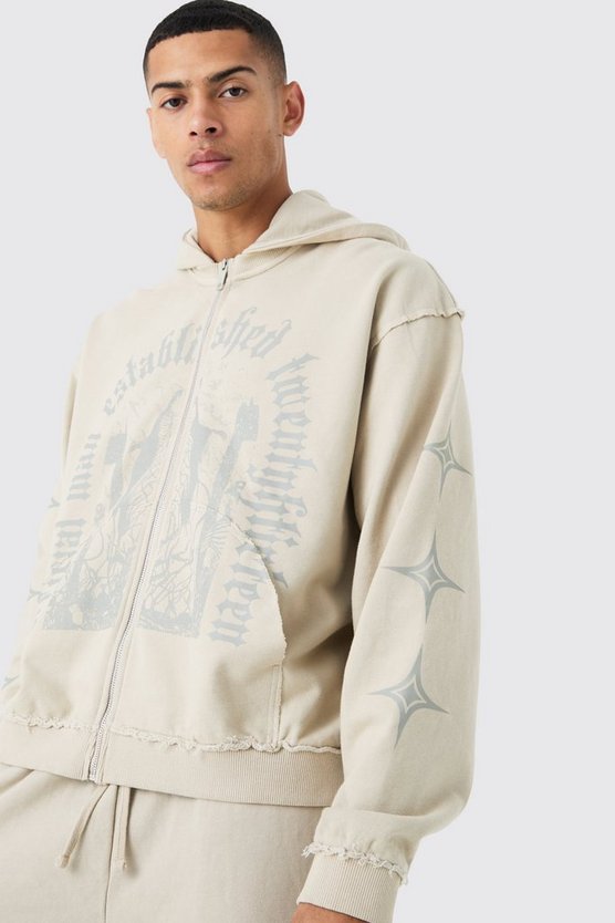 Kastiger Oversize Hoodie mit rohem Saum