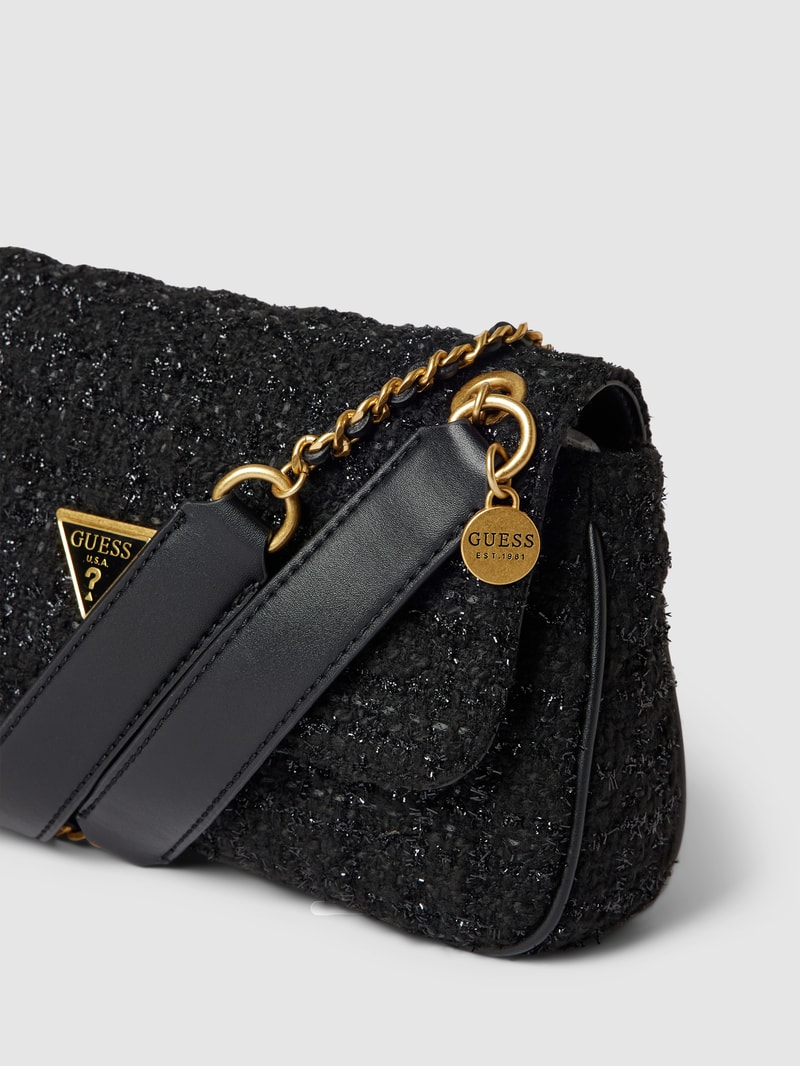Crossbody Bag mit Label-Applikation Modell 'GIULLY' in schwarz