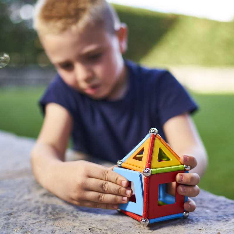 Jeu de construction magnétique 52 pièces Supercolor panel Geomag