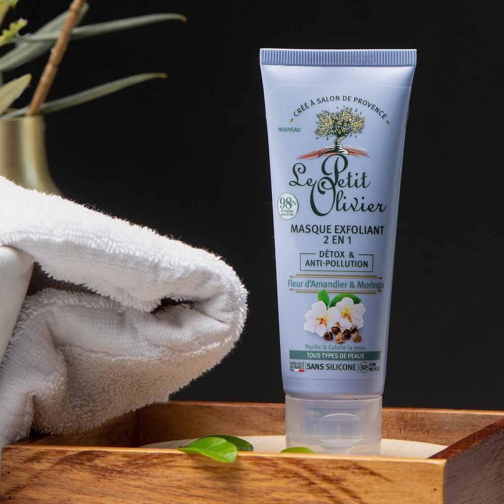 le petit olivier Masque Exfoliant 2 en 1 Détox & Anti-Pollution Fleur d'Amandier & Moringa Masque Exfoliant - Tous Types de Peaux