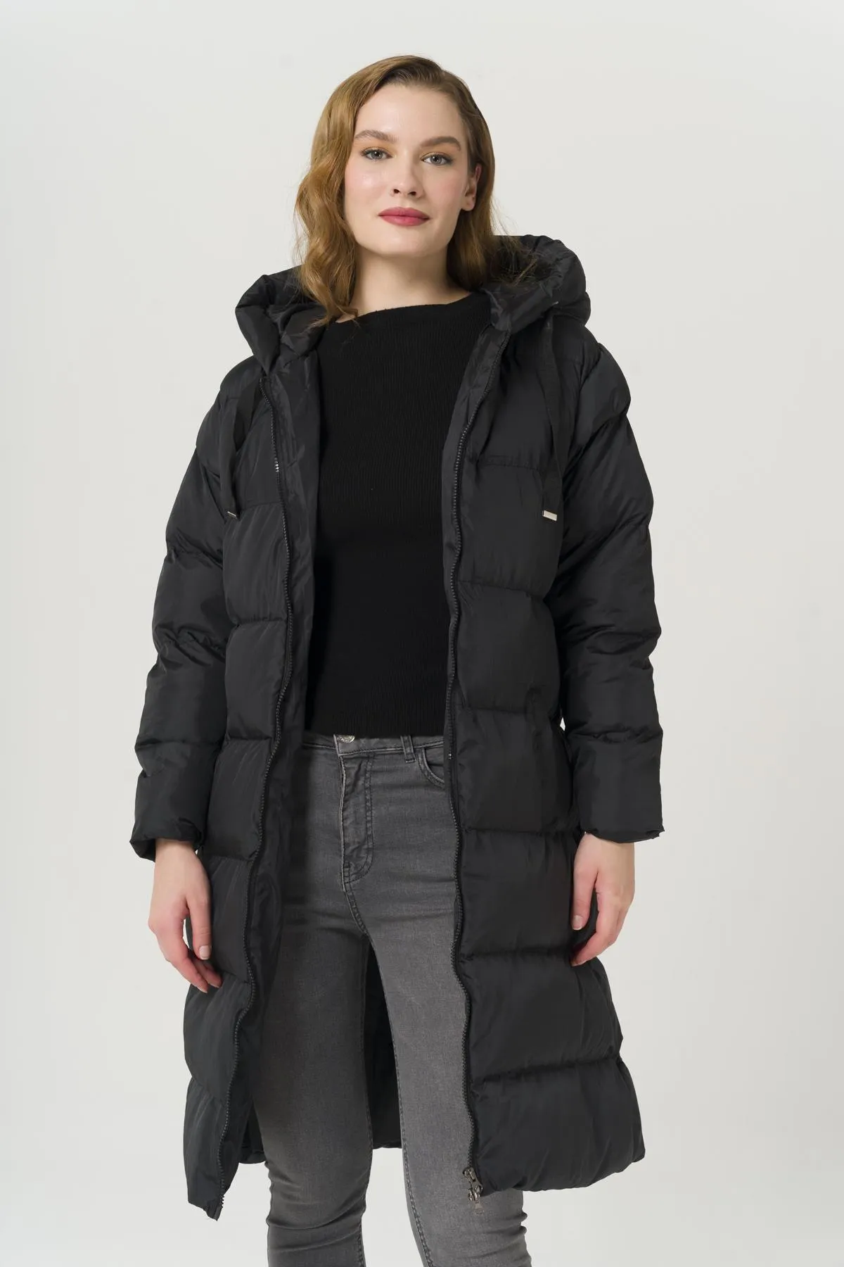 Olcay  Puffermantel aus Grosgrain mit Kapuze, Schwarz, 6404