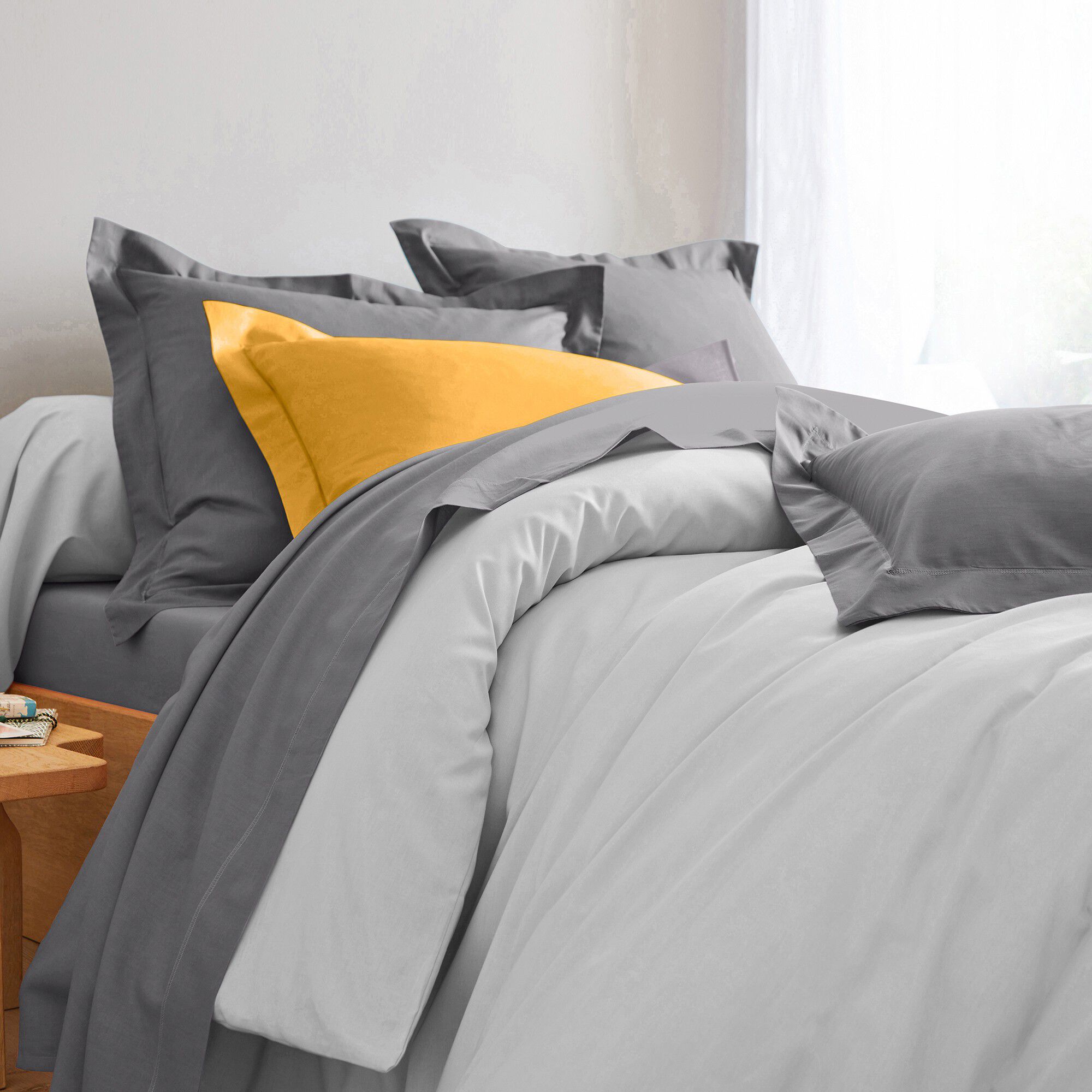 Linge de lit uni polyester-coton Colombine