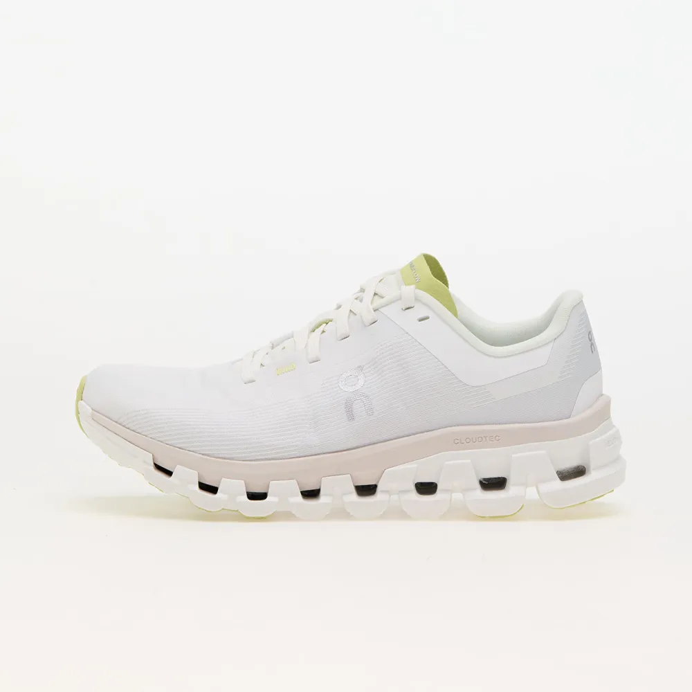 ON Cloudflow 4 3WD30110248 / weiss