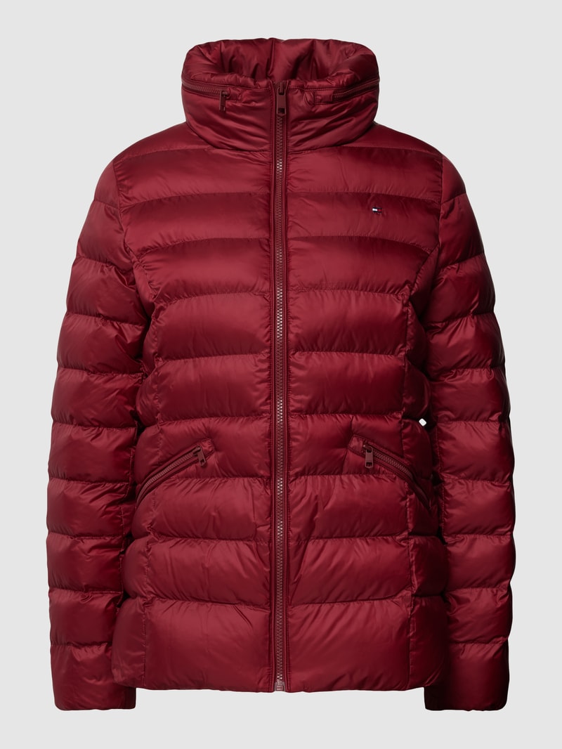Steppjacke mit Label-Stitching in bordeaux rot