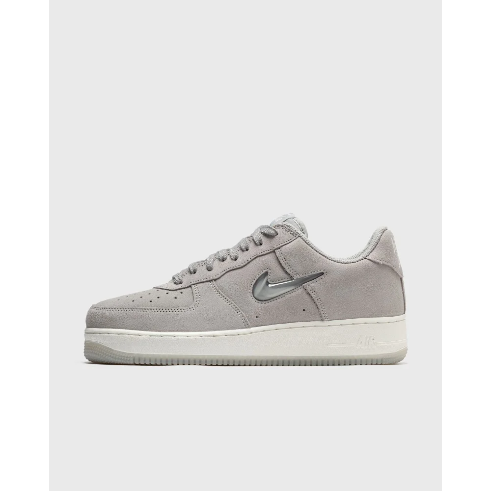 Nike Air Force 1 Jewel Low of the Month Retro DV0785 003 / grau