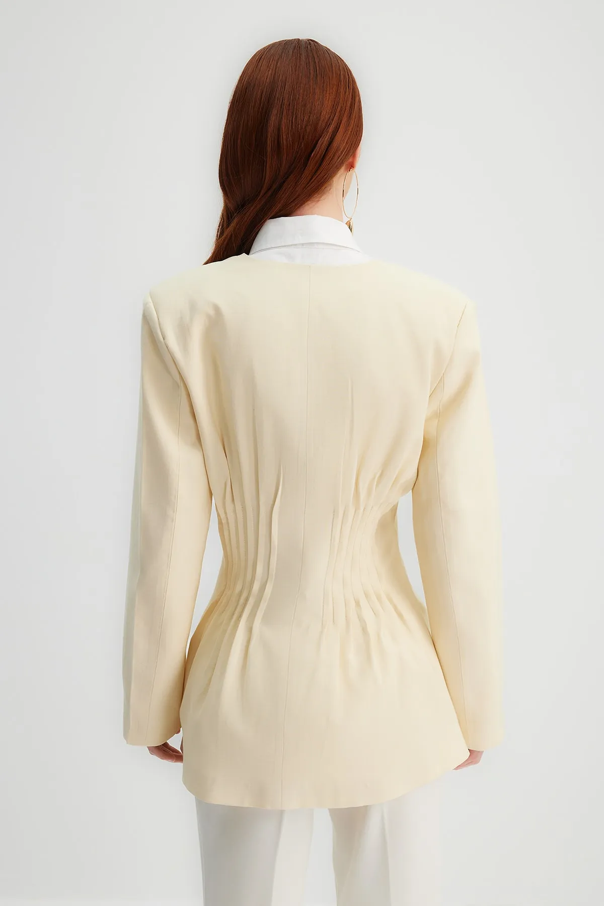 Trendyol Modest  X Kevser Sarıoğlu Beige gerippte, detaillierte Webjacke TCLSS23CK00002
