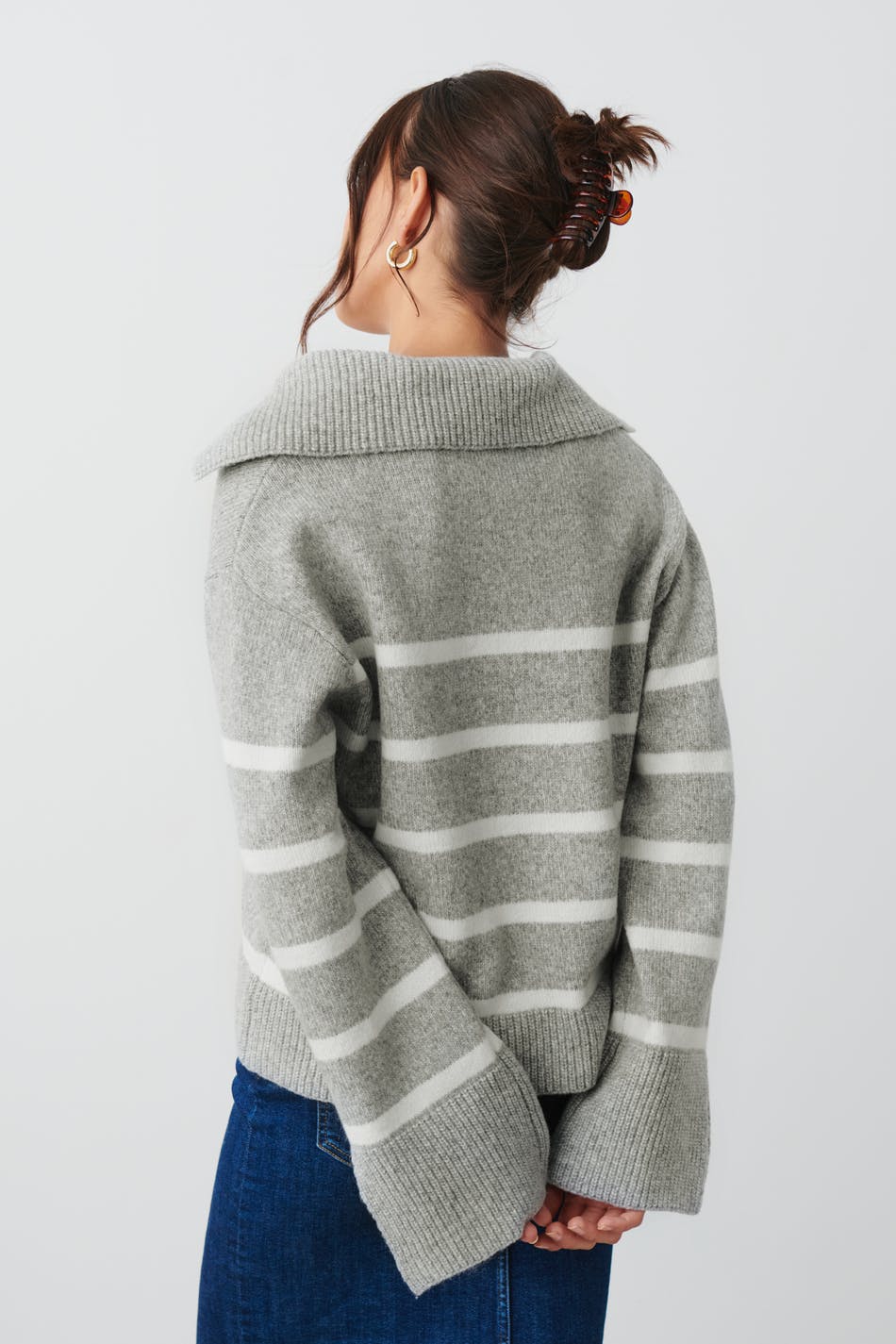 V-neck knitted sweater