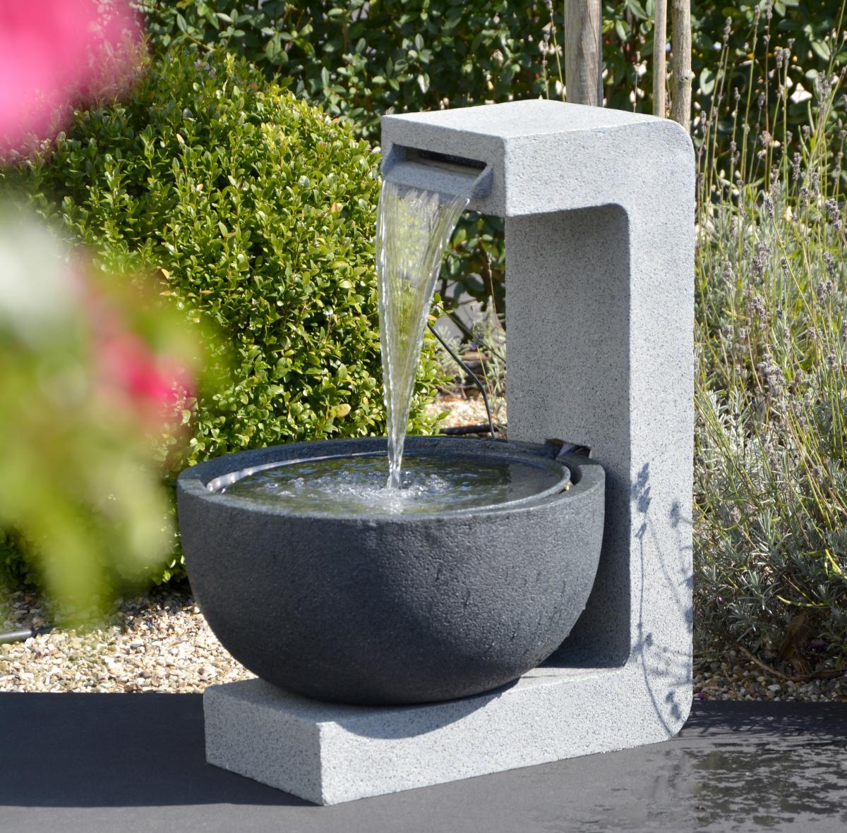 dobar Runder Design-Gartenbrunnen mit LED´s