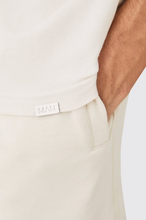 Oversize T-Shirt & Shorts