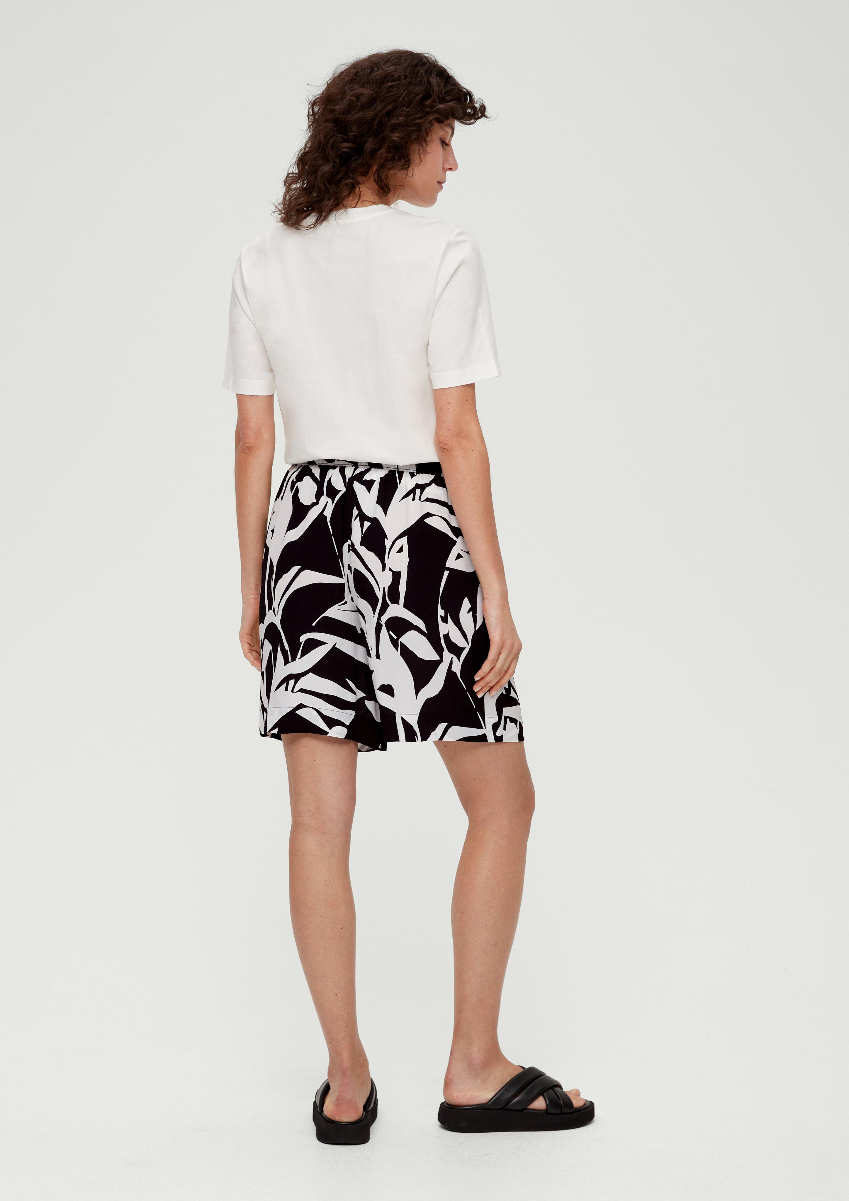 Loose: Shorts aus Viskose  2134645-99A3