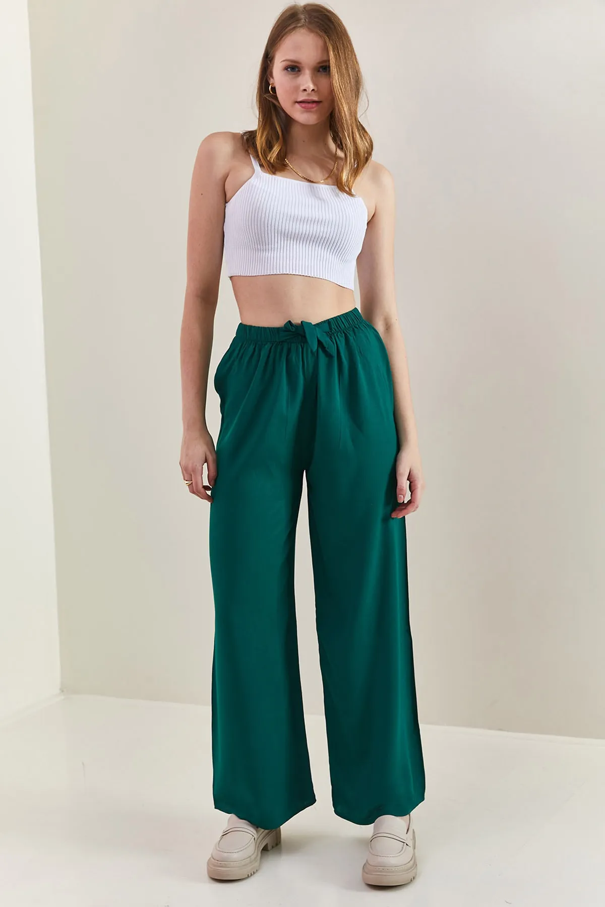 Bianco Lucci  Damen-Hose aus Viskose mit weitem Bein und Taillengürtel